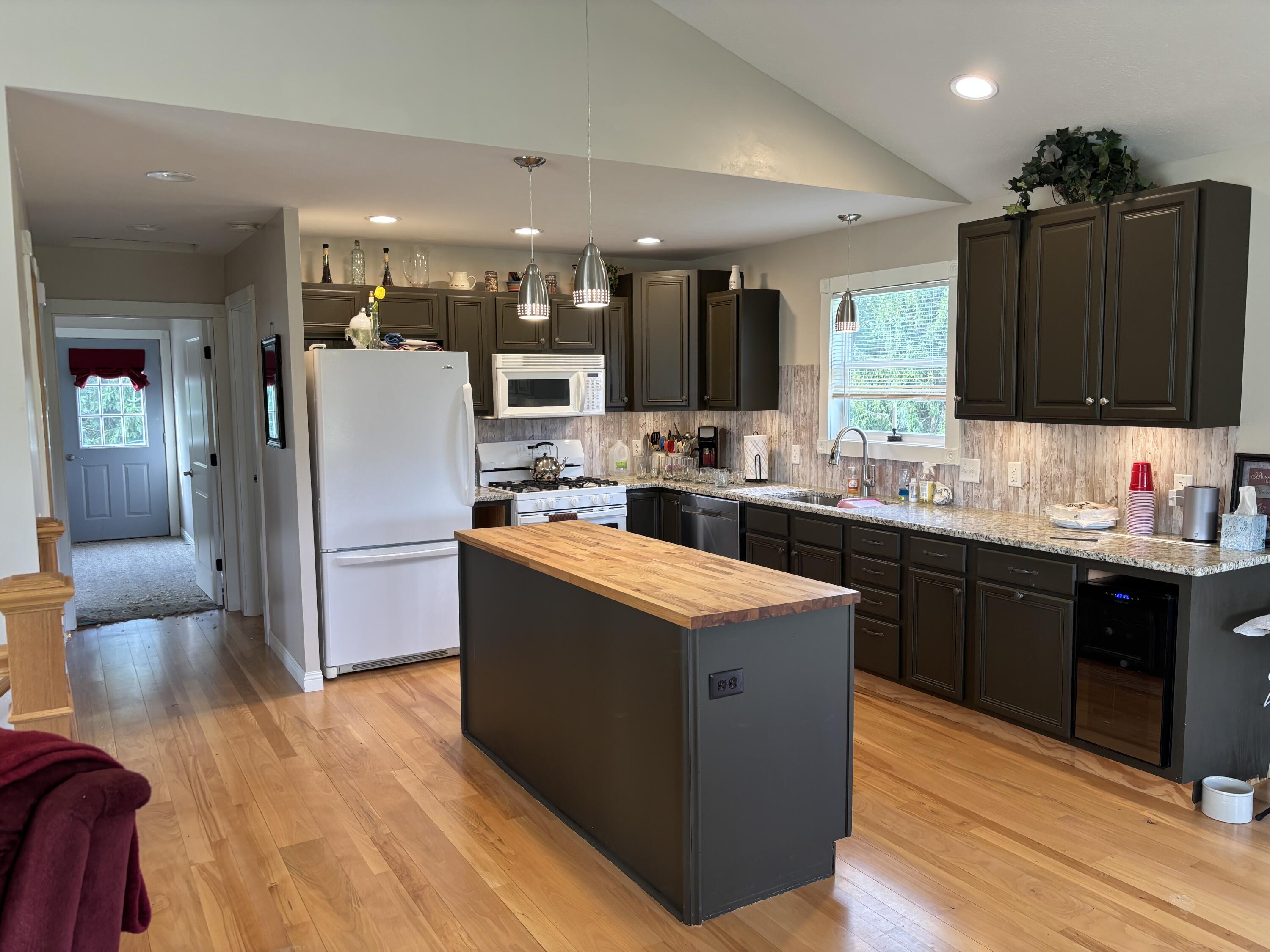 17191 Cotherman Lake Road Three Rivers, MI 49093 - Photo 7 of 18 IMG_4849