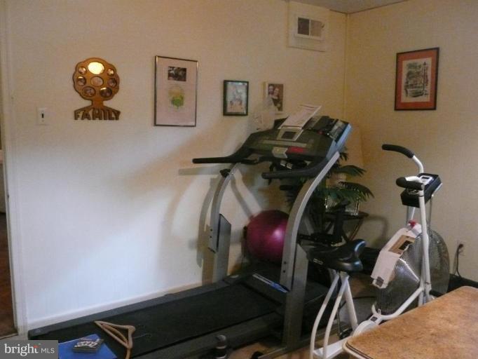 303 Springloch Road Silver Spring, MD 20904 - Photo 14 of 25 Large Guest Room or Home Gym