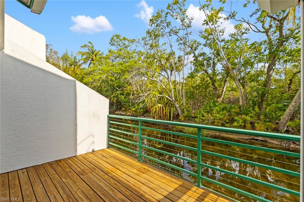 2294 Anchorage Lane, Unit B Naples, FL 34104 - Photo 20 of 31
