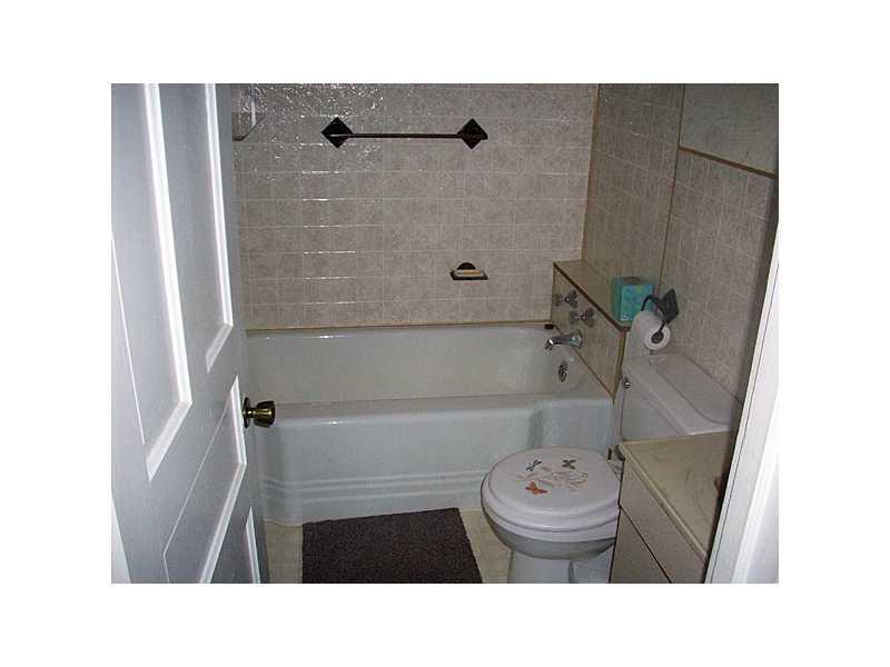 261 Gastown Road Shelocta, PA 15774 - Photo 10 of 14 Full Bath.