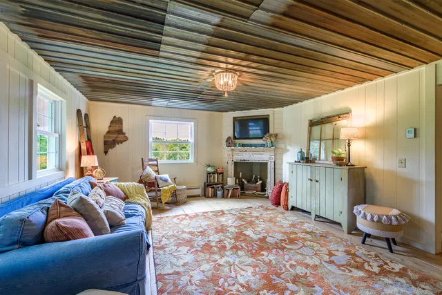 $398,000 | 1260 Moosehead Trail Highway, Jackson, ME 04921