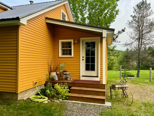 $398,000 | 1260 Moosehead Trail Highway, Jackson, ME 04921