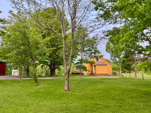 $398,000 | 1260 Moosehead Trail Highway, Jackson, ME 04921