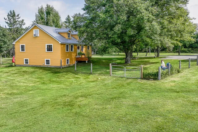 $398,000 | 1260 Moosehead Trail Highway, Jackson, ME 04921