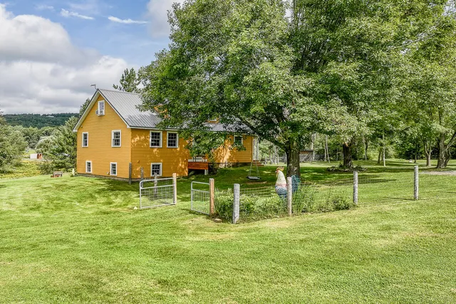 $398,000 | 1260 Moosehead Trail Highway, Jackson, ME 04921