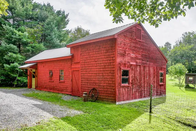 $398,000 | 1260 Moosehead Trail Highway, Jackson, ME 04921