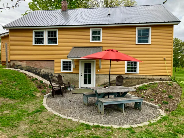 $398,000 | 1260 Moosehead Trail Highway, Jackson, ME 04921