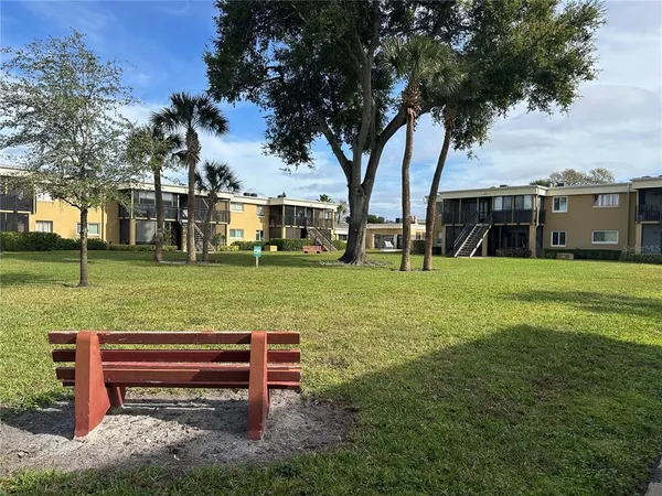 $1,450 | 1000 Lake Of The Woods Boulevard, Unit 204E, Casselberry, FL 32730
