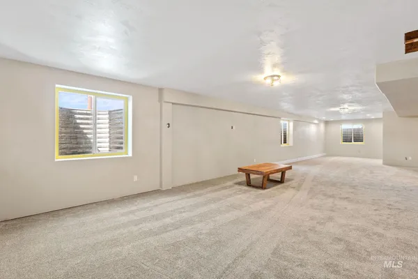$1,399,000 | 3625 North 2000 West, Rexburg, ID 83440