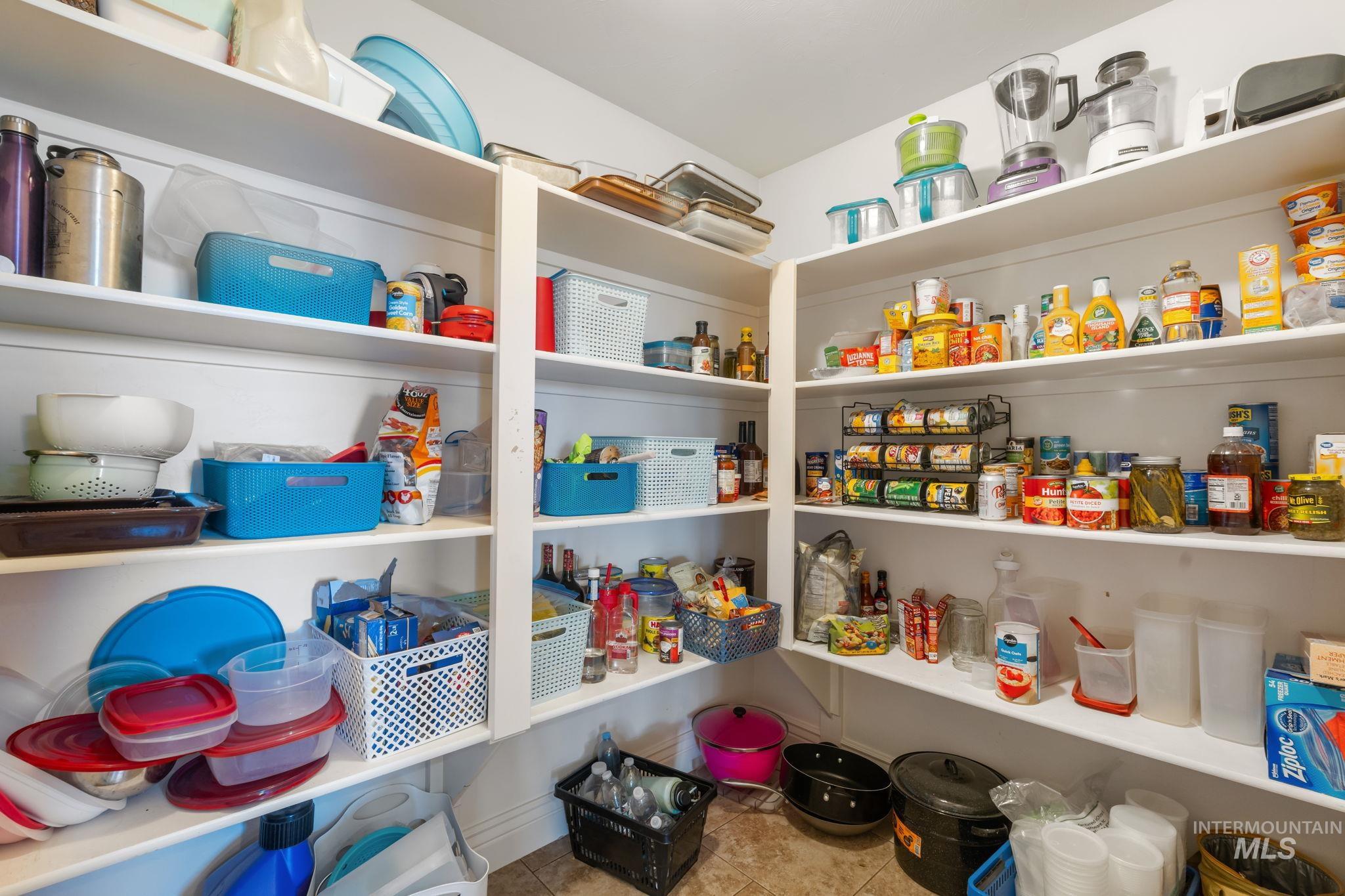 3625 North 2000 West Rexburg, ID 83440 - Photo 2 of 50 View of pantry