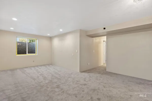 $1,399,000 | 3625 North 2000 West, Rexburg, ID 83440