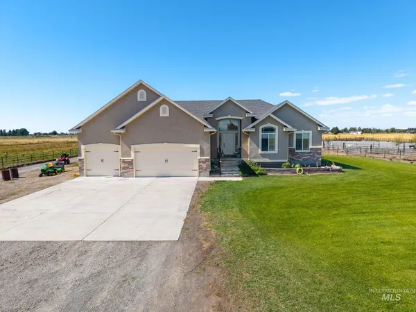 $1,399,000 | 3625 North 2000 West, Rexburg, ID 83440
