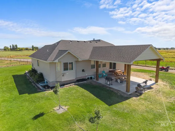 $1,399,000 | 3625 North 2000 West, Rexburg, ID 83440