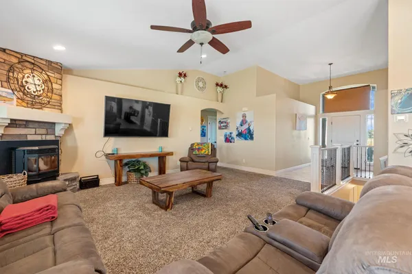 $1,399,000 | 3625 North 2000 West, Rexburg, ID 83440