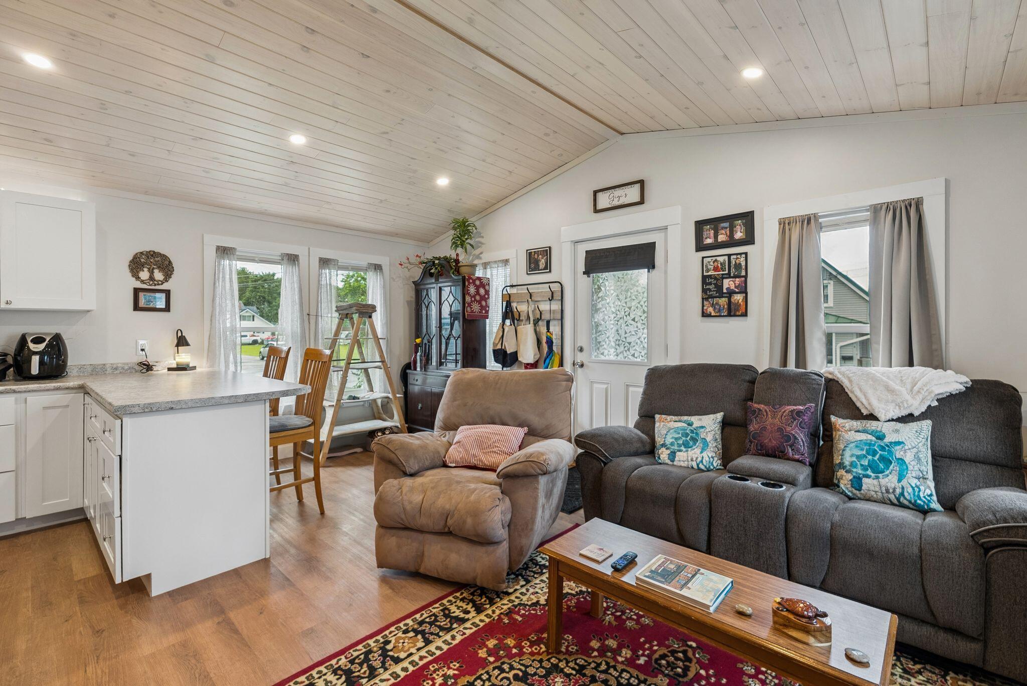 4 Broad Street Waterville, ME 04901 - Photo 6 of 38