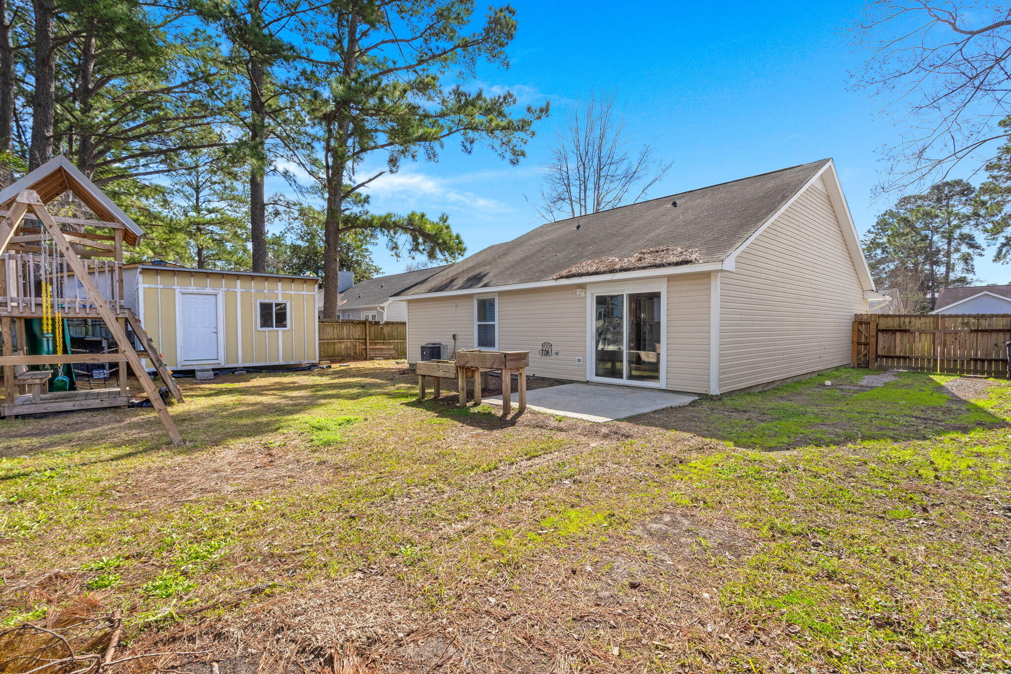 122 Cambridge Road Summerville, SC 29486 - Photo 26 of 29 26