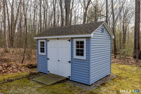 $342,000 | 33 Pinewoods Drive, Barkhamsted, CT 06063