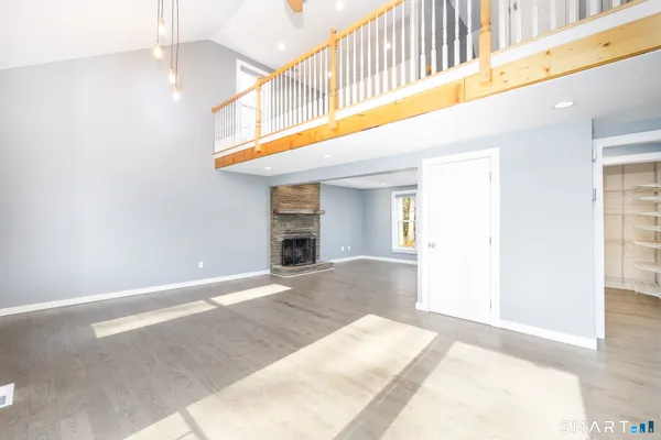 $342,000 | 33 Pinewoods Drive, Barkhamsted, CT 06063