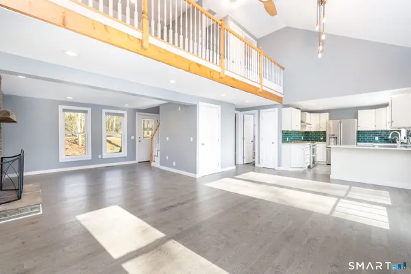 $342,000 | 33 Pinewoods Drive, Barkhamsted, CT 06063