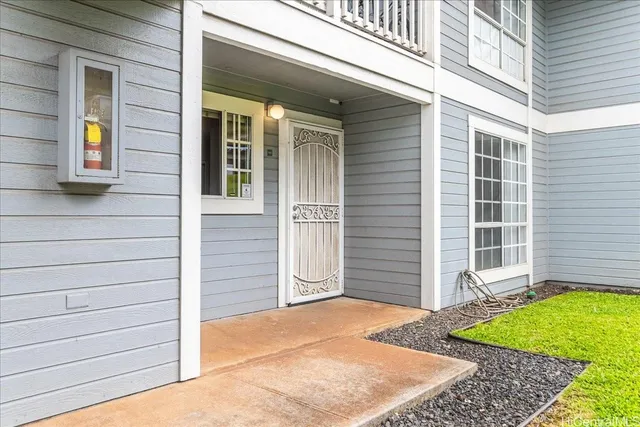 a view of a parking area