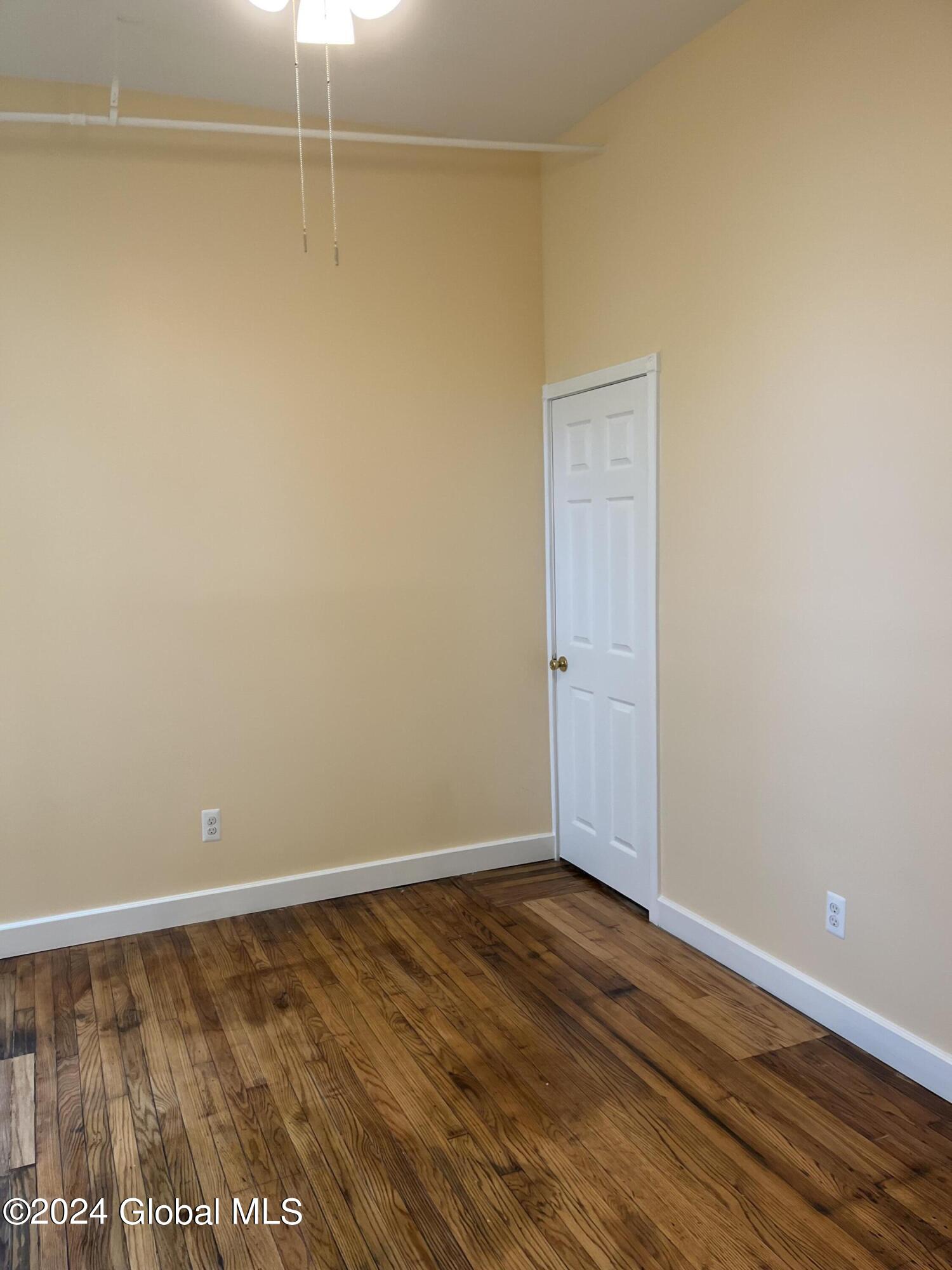365 3rd Street, Unit THIRD Troy, NY 12180 - Photo 6 of 12 IMG_1367 (1)