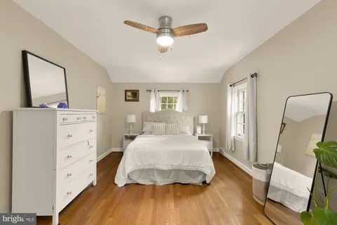 $1,215,000 | 1407 North Inglewood Street, Arlington, VA 22205