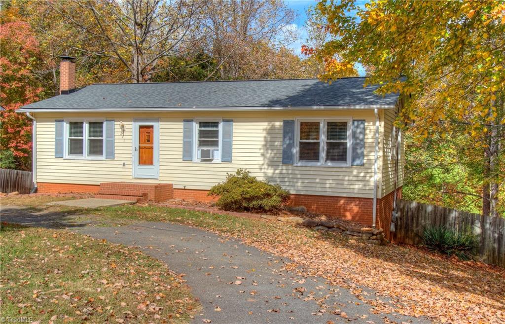 241 Kingstree Road King, NC 27021 - Photo 2 of 22