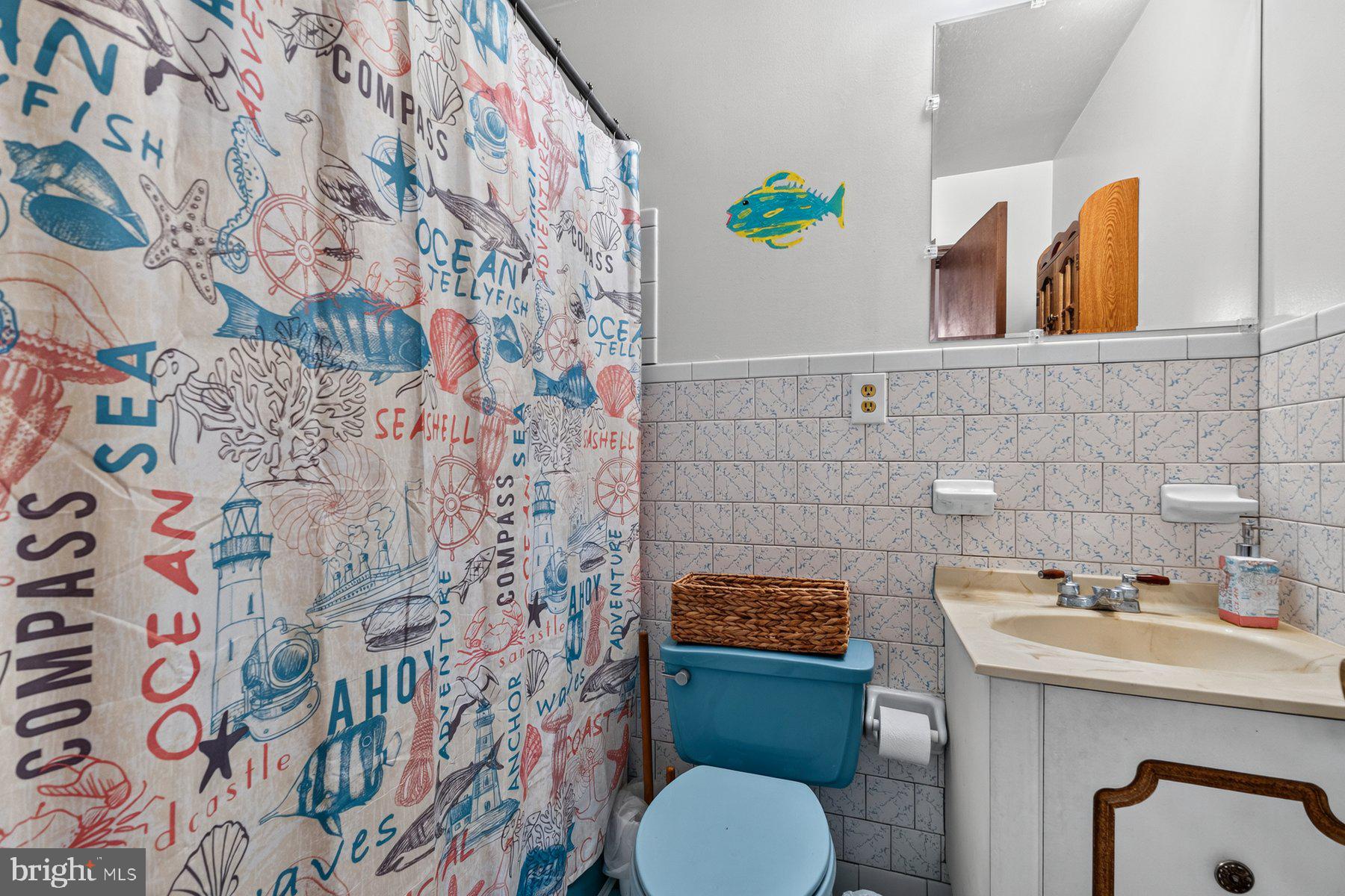 328 Sansbury Road Friendship, MD 20758 - Photo 27 of 35 Full Bath in Primary Suite