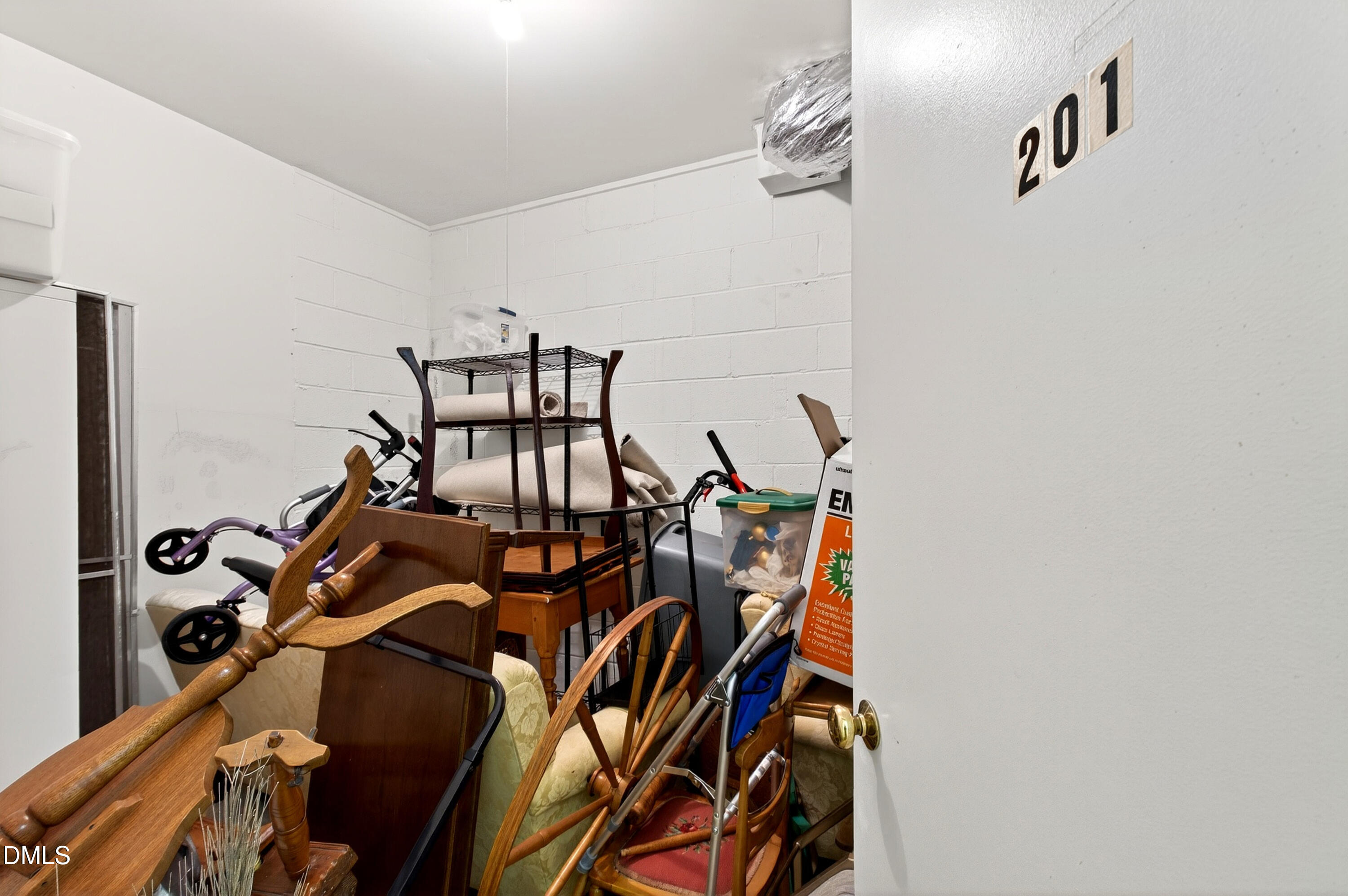 100 Edenburgh Road, Unit 201 Raleigh, NC 27608 - Photo 57 of 62 Edenburgh (57)