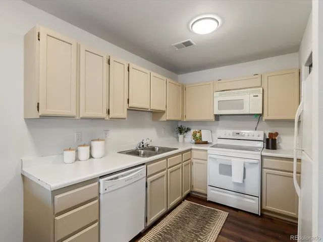 $415,000 | 7006 East Dry Creek Place, Centennial, CO 80112