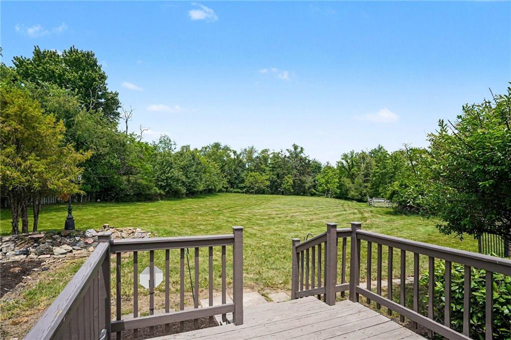 7717 Franklin Road Cranberry Township, PA 16066 - Photo 20 of 35