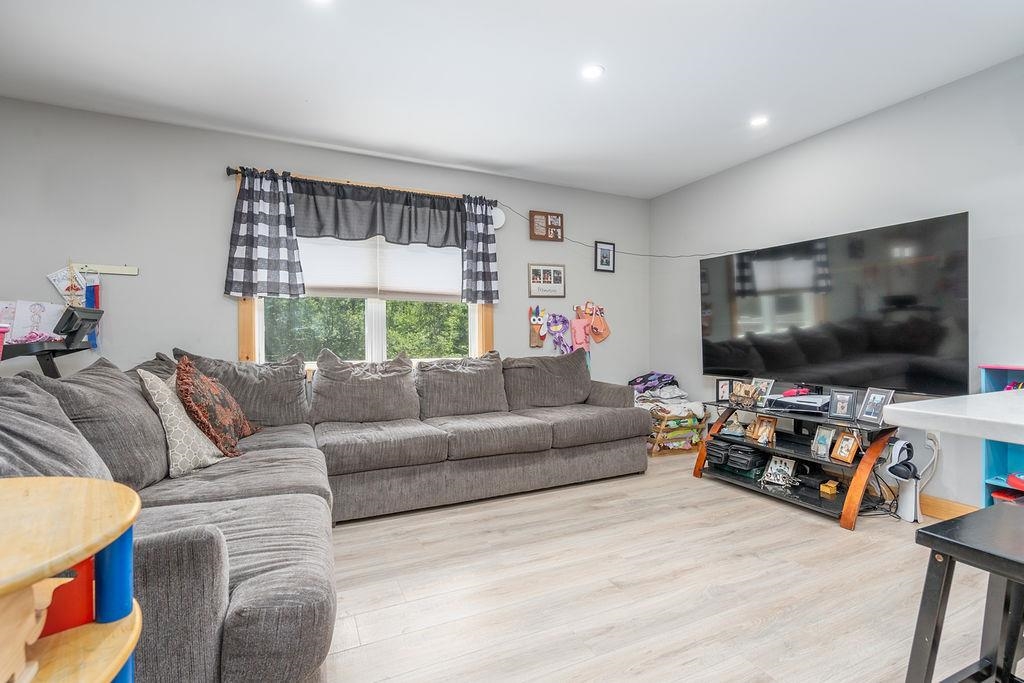 300 Middleton Road, Unit 2 Milton, NH 03851 - Photo 6 of 29