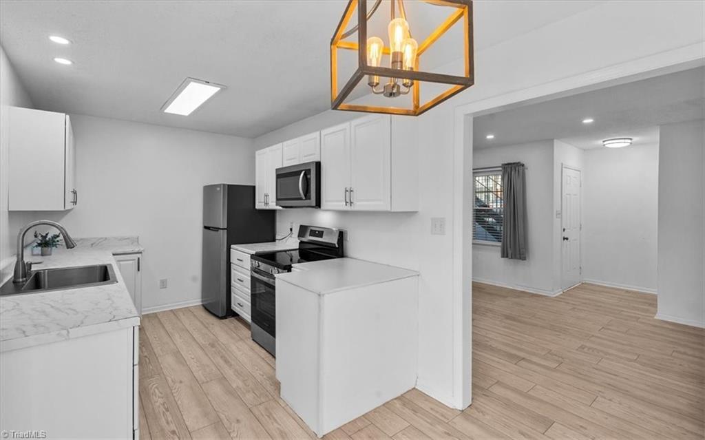 204 Northpoint Avenue, Unit C High Point, NC 27262 - Photo 11 of 30