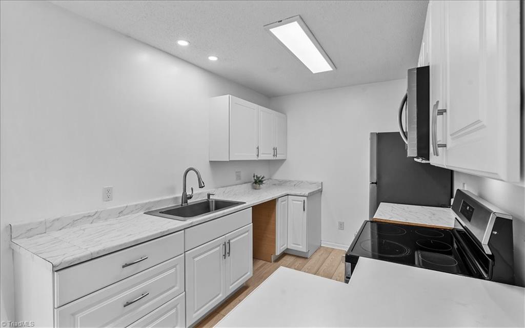 204 Northpoint Avenue, Unit C High Point, NC 27262 - Photo 10 of 30