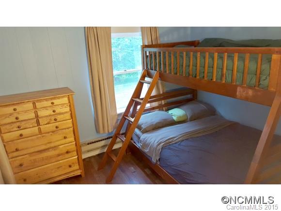 65 Riddle Road Swannanoa, NC 28778 - Photo 8 of 19 Gallery Image 8