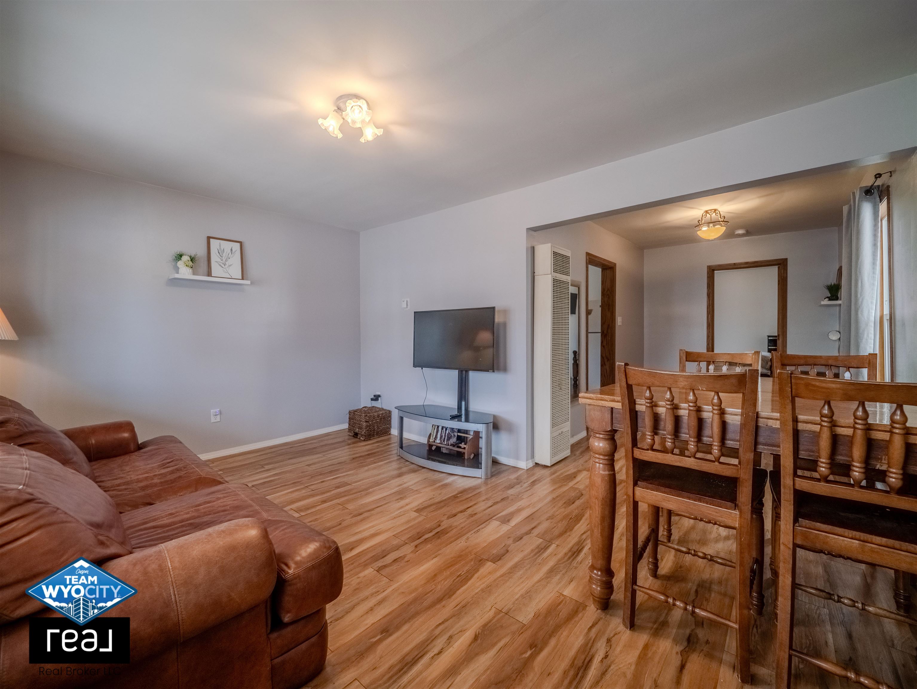 834 North Beech Street Casper, WY 82601 - Photo 2 of 23