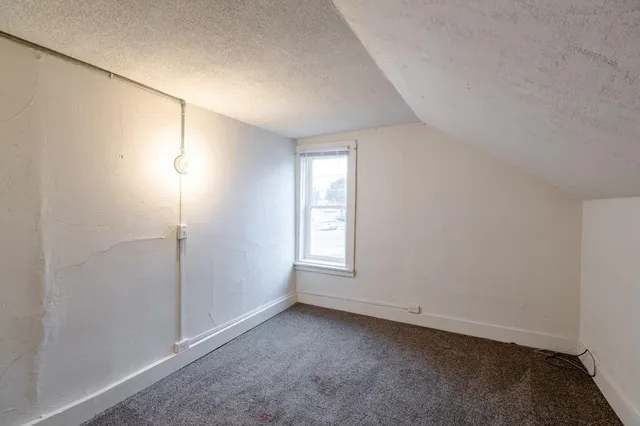 $144,900 | 802 Charles Street, La Crosse, WI 54603