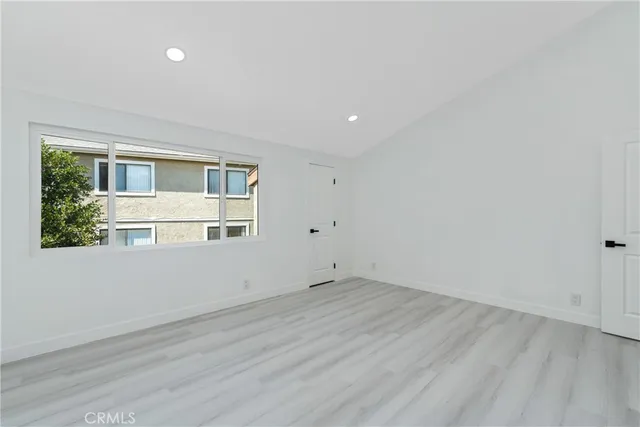 $299,000 | 936 Fairway, Unit 8, Grand Terrace, CA 92324