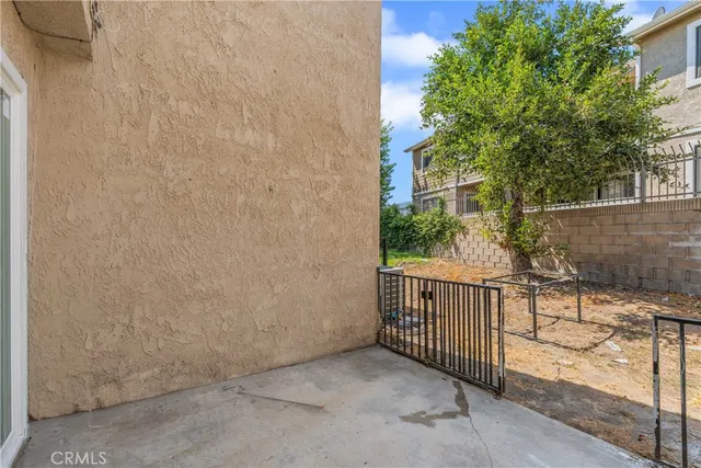 $299,000 | 936 Fairway, Unit 8, Grand Terrace, CA 92324