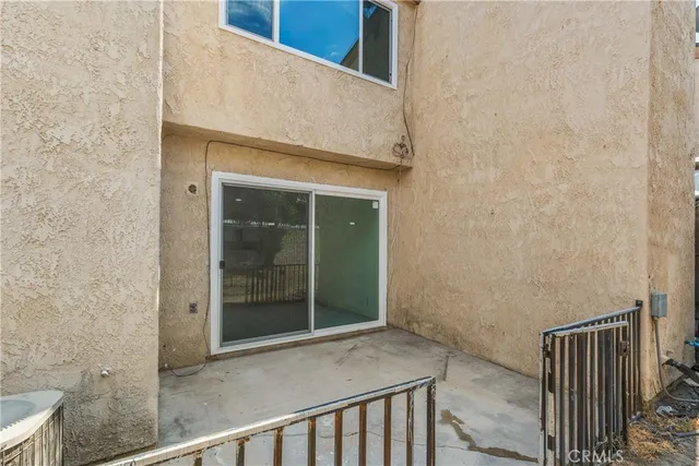 $299,000 | 936 Fairway, Unit 8, Grand Terrace, CA 92324