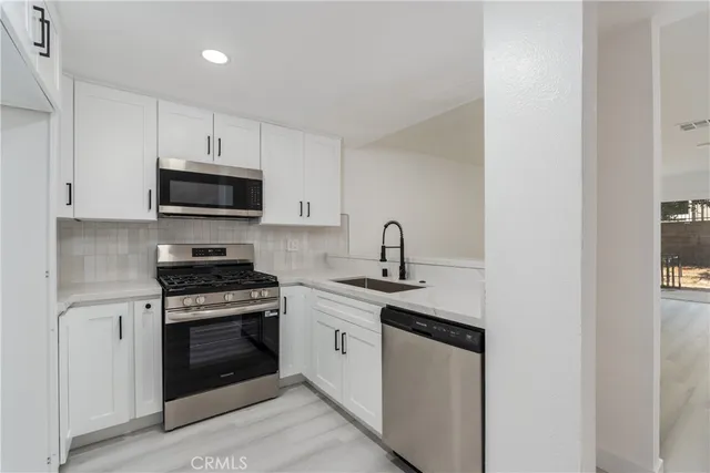 $299,000 | 936 Fairway, Unit 8, Grand Terrace, CA 92324