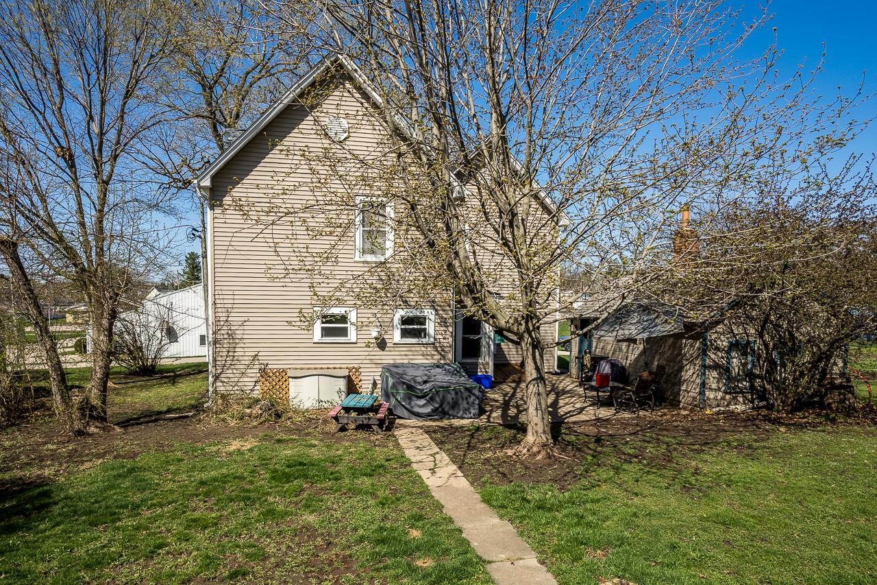 511 North Salisbury Davis, IL 61019 - Photo 23 of 24 a view of house with yard