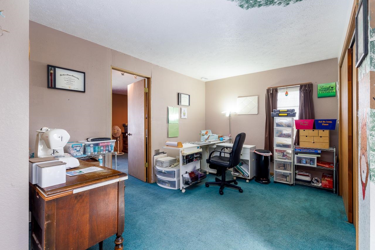 511 North Salisbury Davis, IL 61019 - Photo 9 of 24 a bed room with furniture and a window