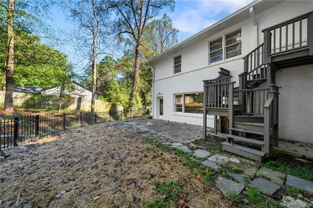 $3,950 | 2222 Tanglewood Road, Decatur, GA 30033