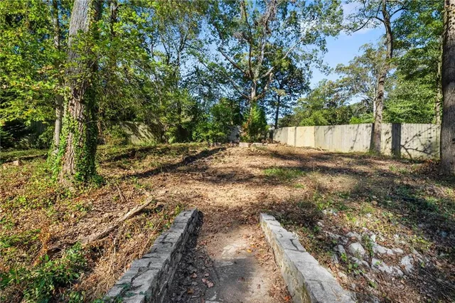 $3,950 | 2222 Tanglewood Road, Decatur, GA 30033