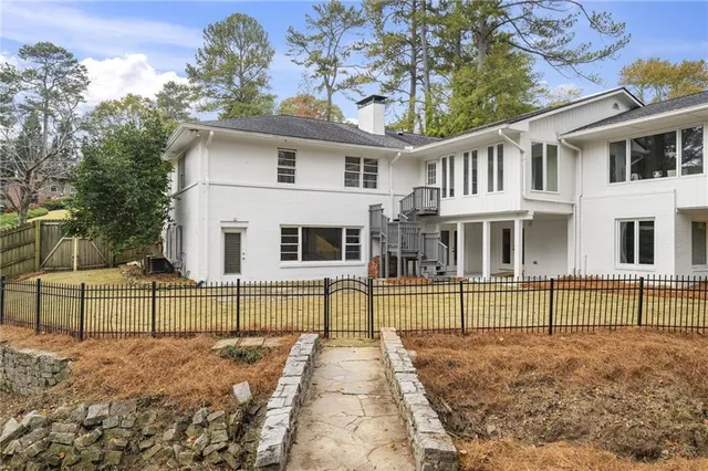 $3,950 | 2222 Tanglewood Road, Decatur, GA 30033