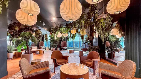 a picture of city view