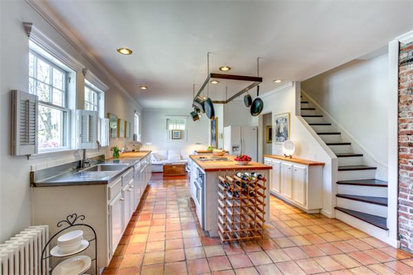 11 Ridgefield Road Winchester, MA 01890 - Photo 11 of 30 Gallery Image 11
