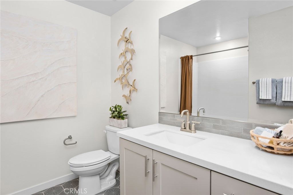 723 East Rte 66 Glendora, CA 91740 - Photo 12 of 15