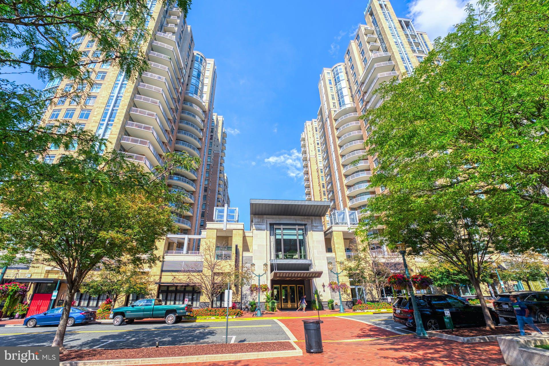 11990 Market Street, Unit 1314 Reston, VA 20190 - Photo 6 of 44 SOUGHT AFTER MIDTOWN RESTON TOWN CENTER CONDOS